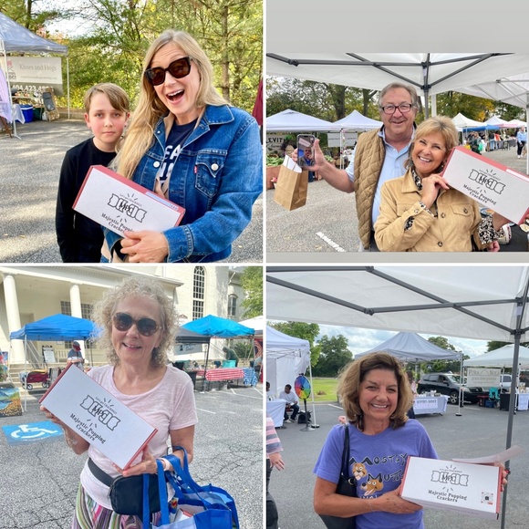 THANKSGIVING Christmas Crackers Set of 6 Deluxe Gifts Party Favors Holiday New - Picture 5 of 7